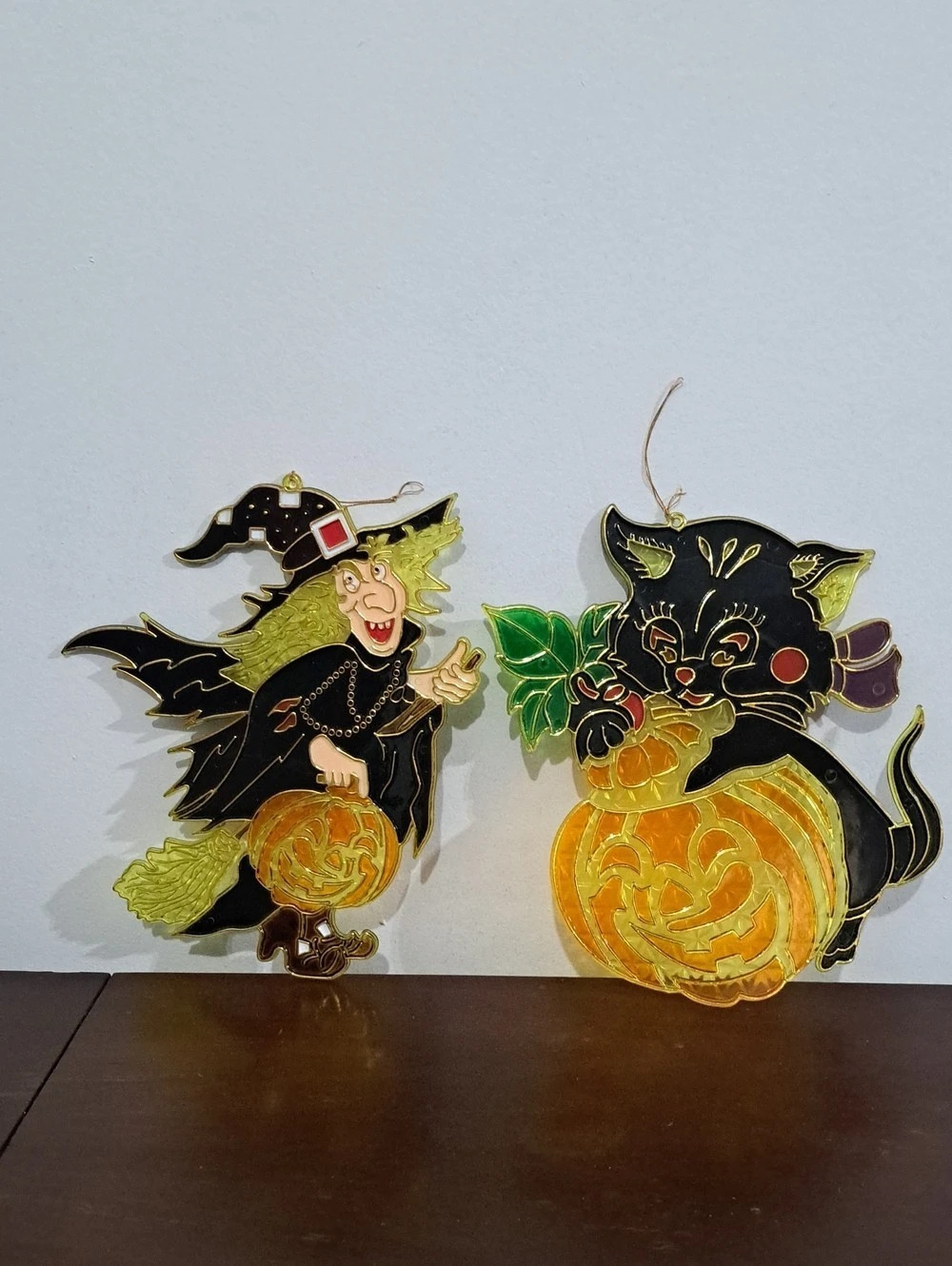 Vintage Halloween Witch & Cat Pumpkin Plastic Sun Catchers